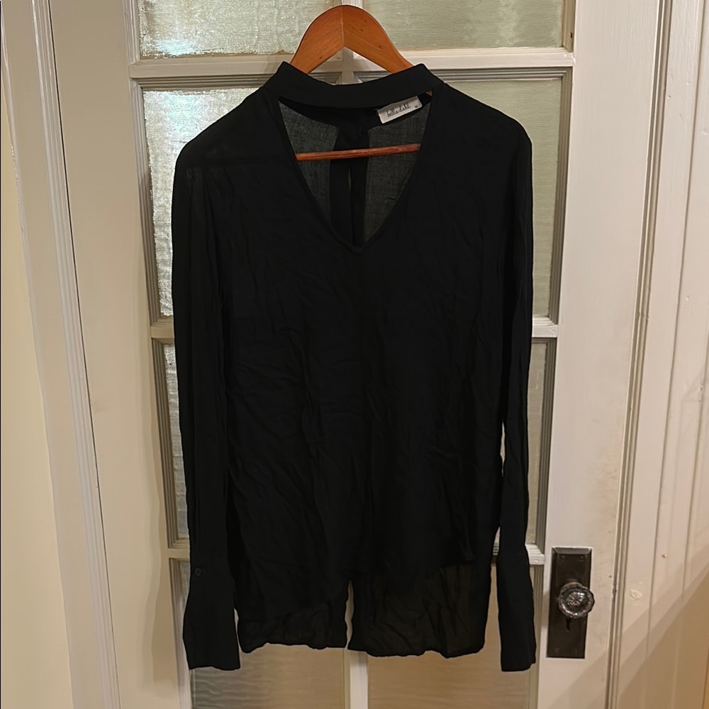 Bella Dahl Black V-Neck Blouse